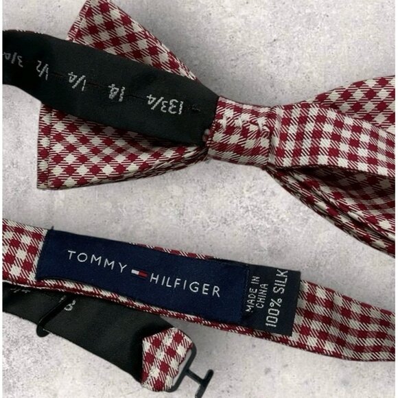 TOMMY HILFIGER Silk Bow Tie Red White Tartan W:2.4" EUC - Picture 2 of 2